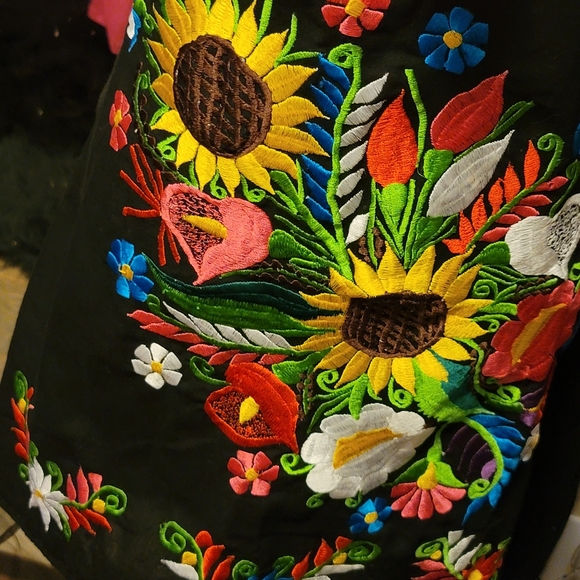 Floral Dress - Picture 2 of 4